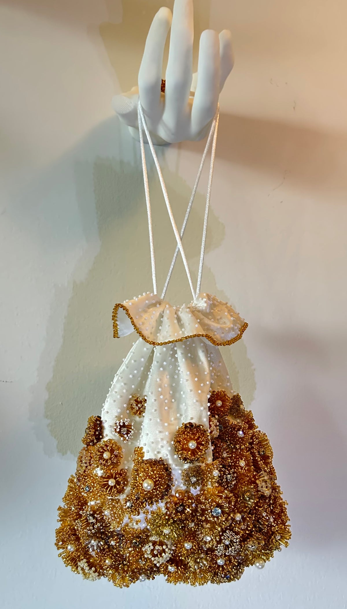 “The Woman in Gold”….Free Shipping ￼